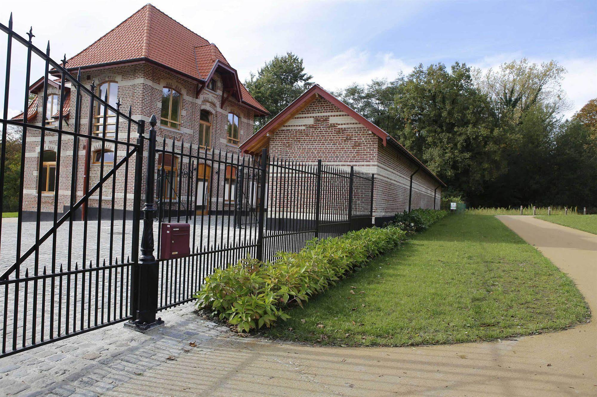 B&B Hippo-Droom Hoeilaart Esterno foto