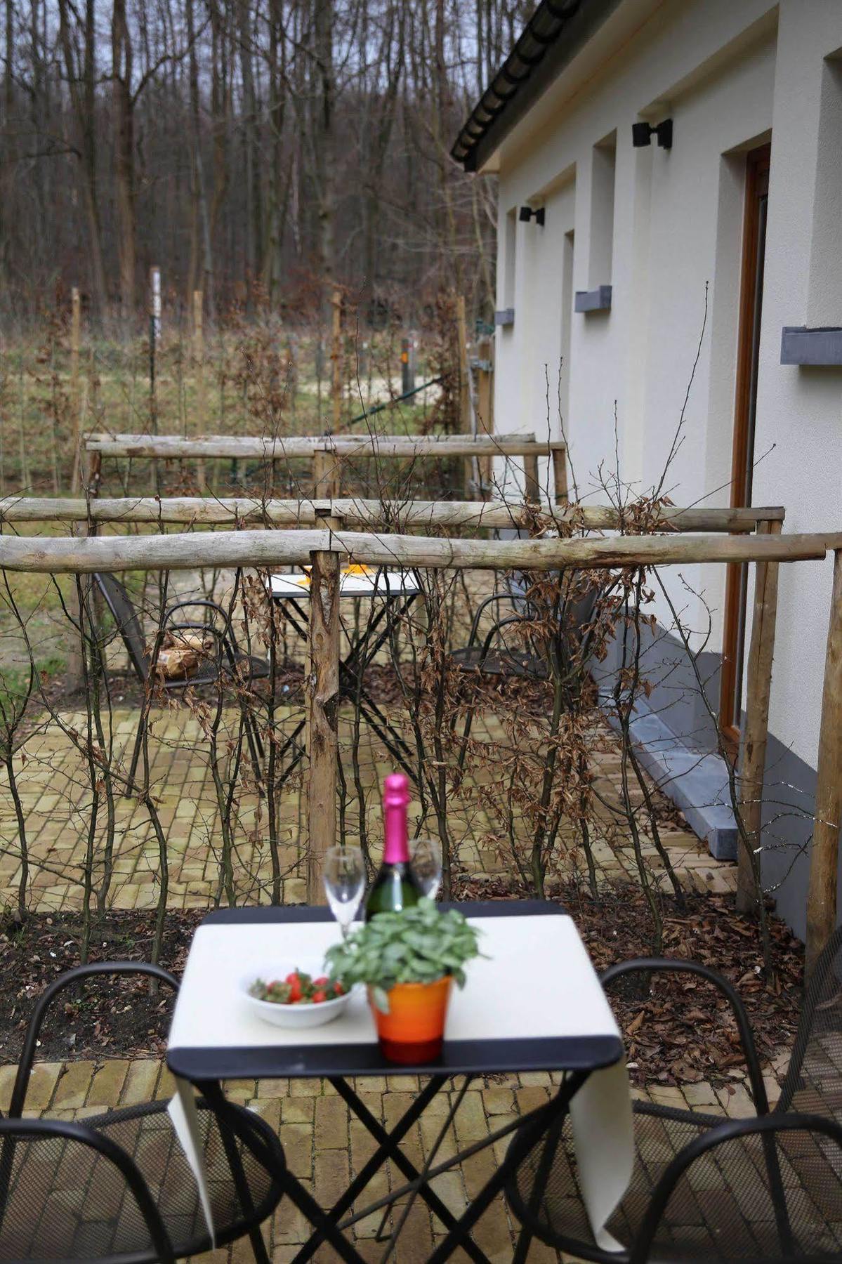 B&B Hippo-Droom Hoeilaart Esterno foto