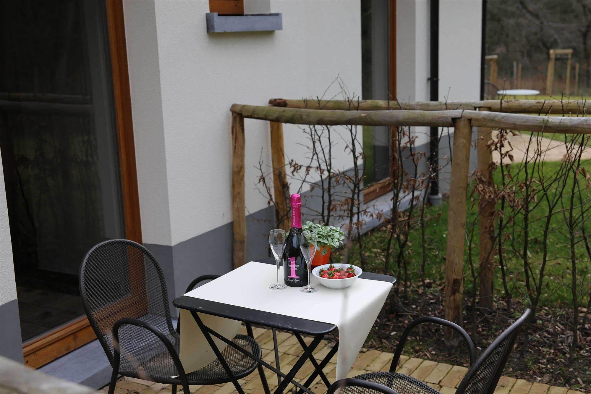 B&B Hippo-Droom Hoeilaart Esterno foto